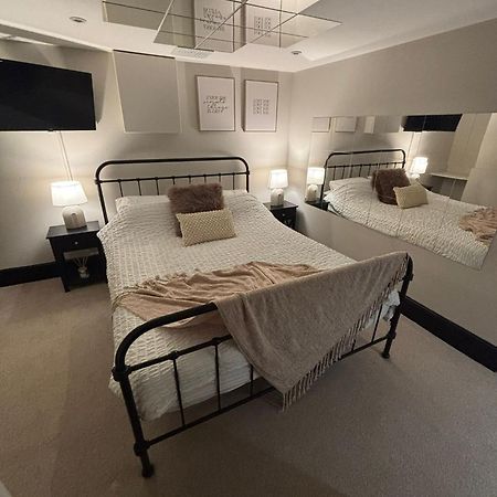 Private & Modern En-Suite Rooms Town Centre Self Check-In Barnsley Luaran gambar