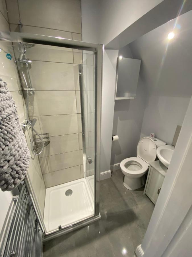 Private & Modern En-Suite Rooms Town Centre Self Check-In Barnsley Luaran gambar