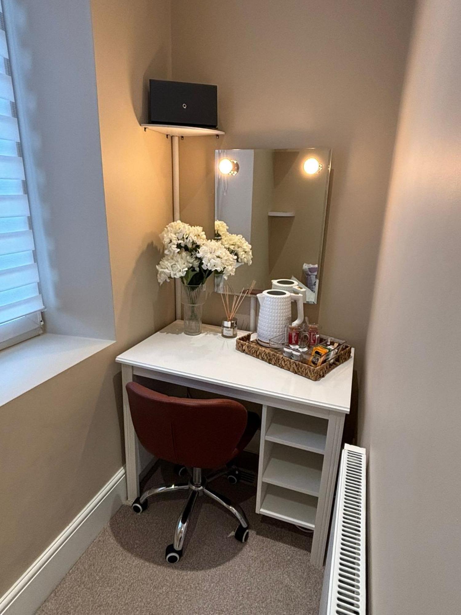 Private & Modern En-Suite Rooms Town Centre Self Check-In Barnsley Luaran gambar